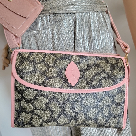 RARE Authentic Vintage YSL Clutch Bag - Picture 4 of 16